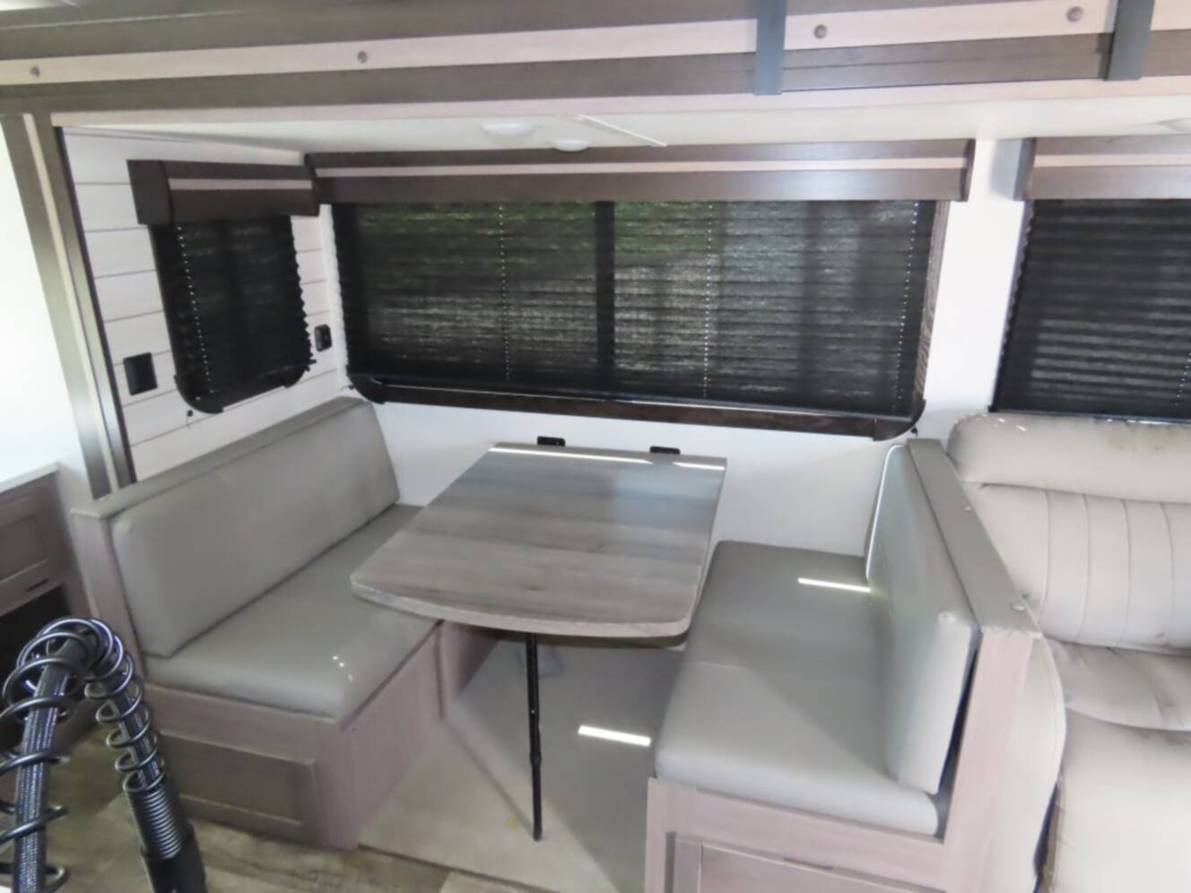 A photo of this 2022 Crossroads Rv SUNSET TRAIL SUPER LITE 285CK
