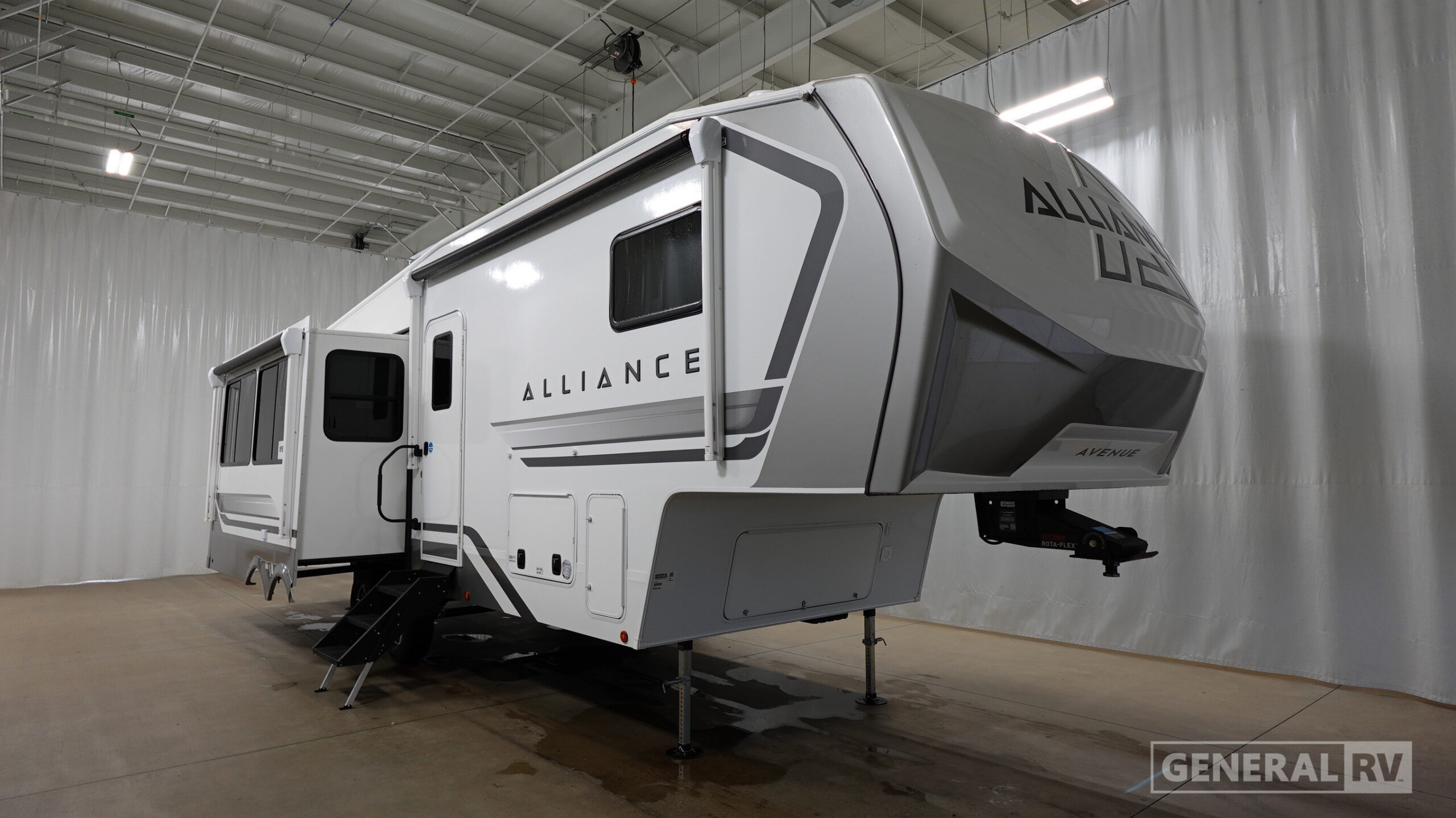 2027 Alliance Rv Avenue All-Access 29RL in wixom MI