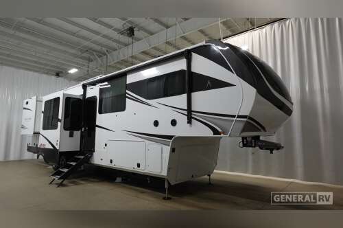 2027 Grand Design SOLITUDE 390RK in winter garden FL