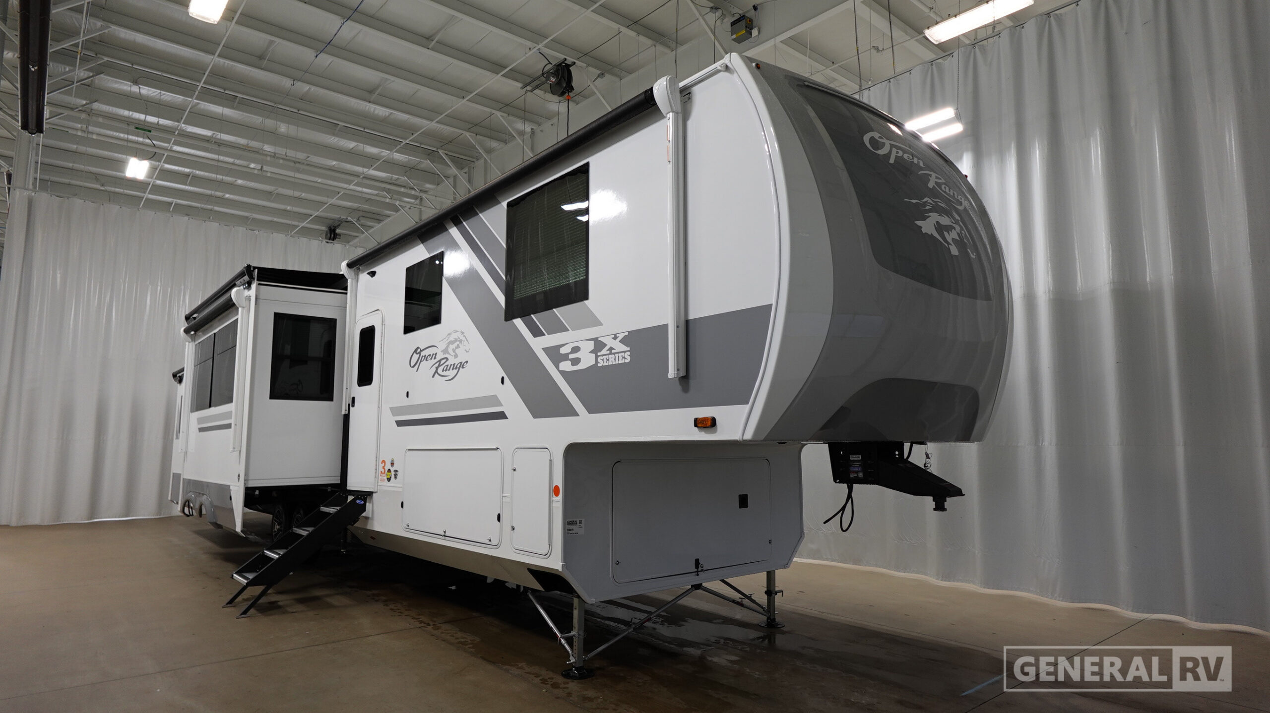 2027 Highland Ridge Rv OPEN RANGE 3X 393TBR in south weber UT