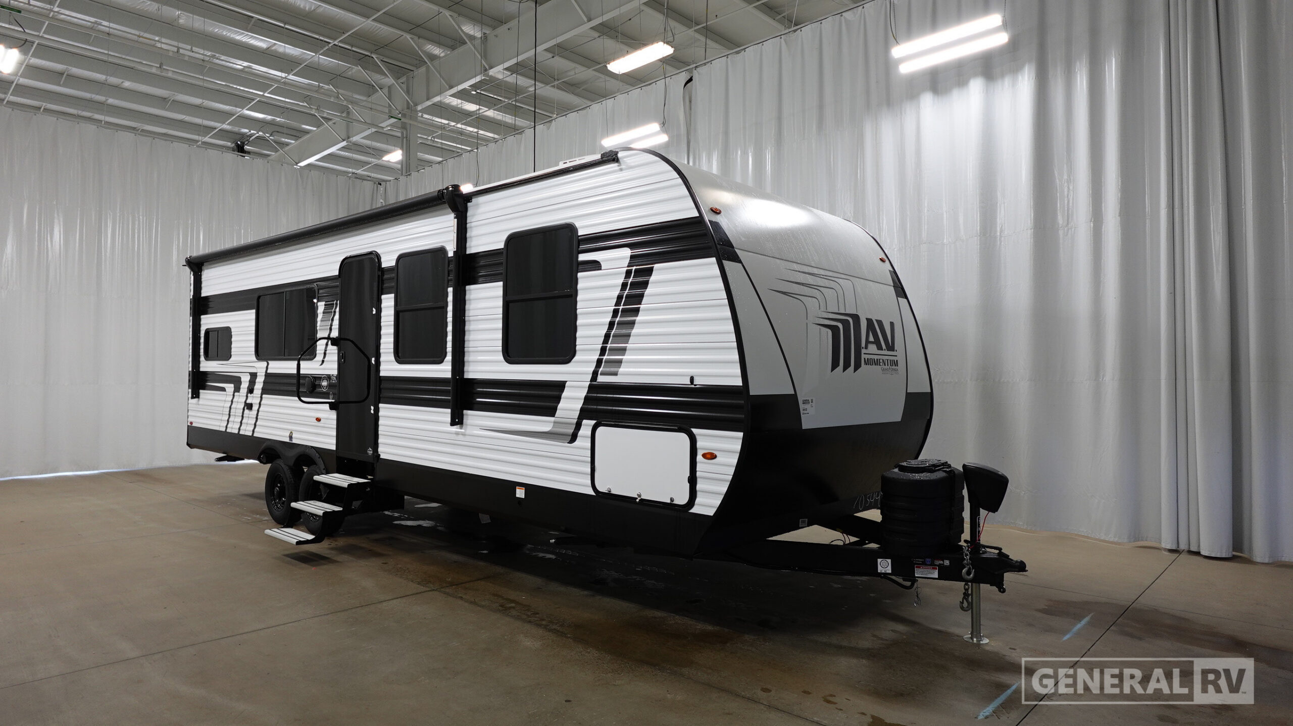 2027 Grand Design MOMENTUM MAV 27MAV in fort pierce FL