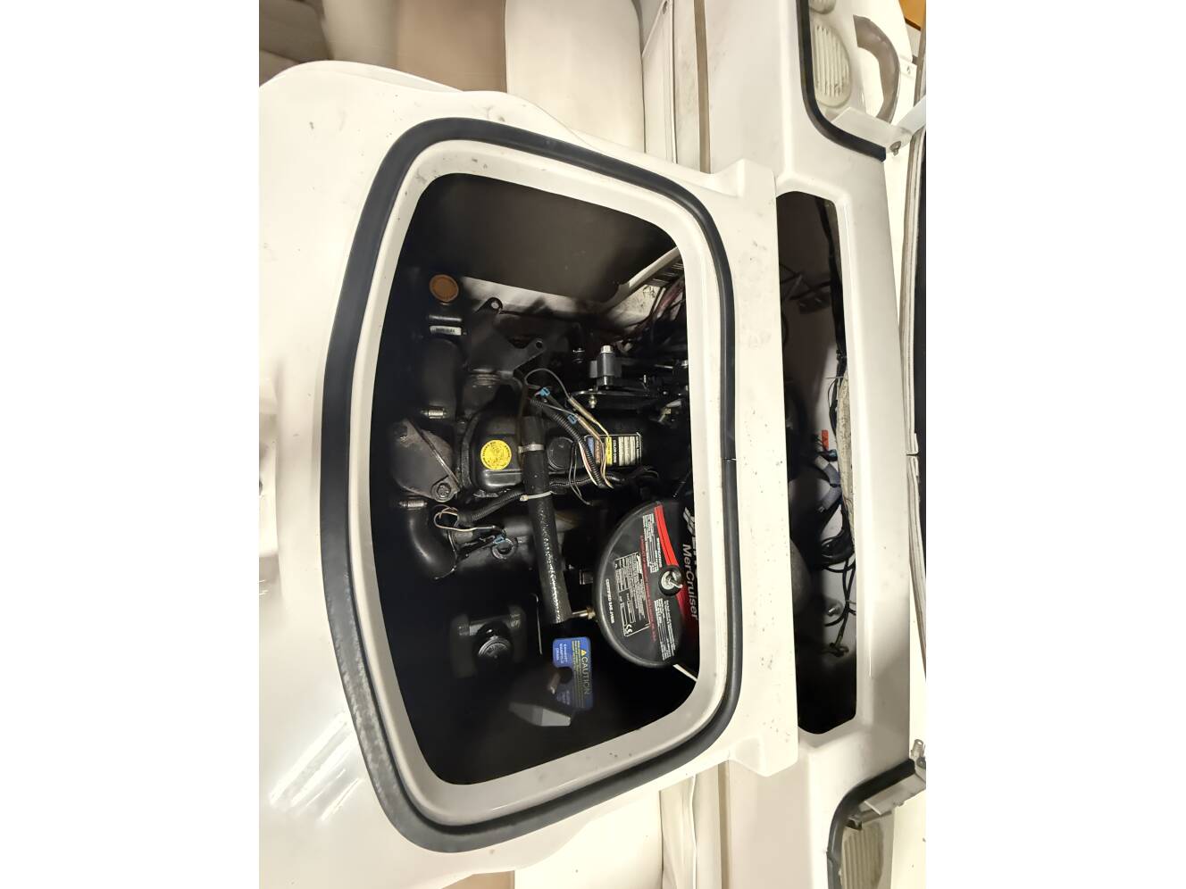 A photo of this 2007 Four Winns 180 HORIZON