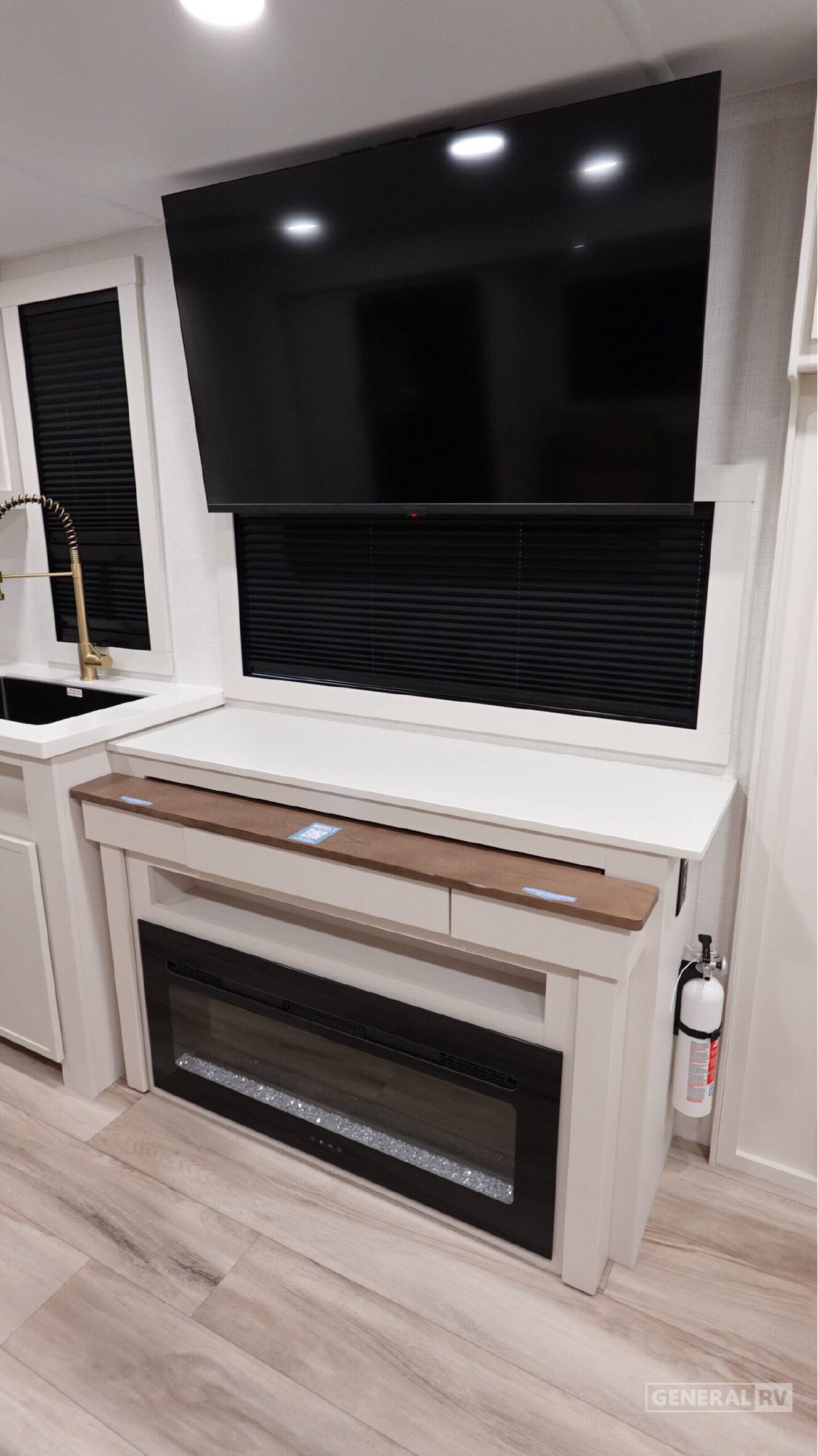 A photo of this 2027 Brinkley MODEL I 294