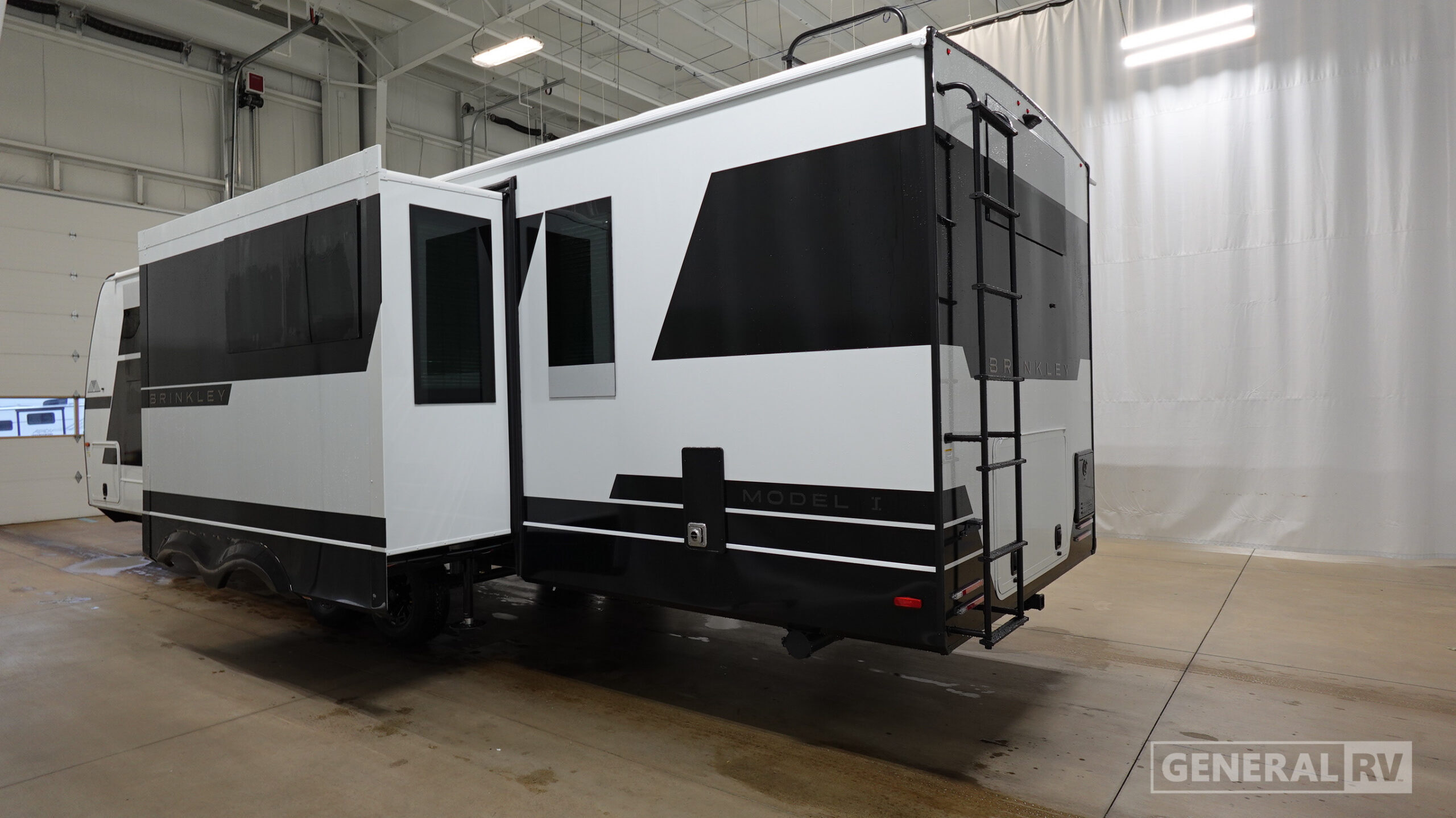 2027 Brinkley MODEL I 294 in north canton OH