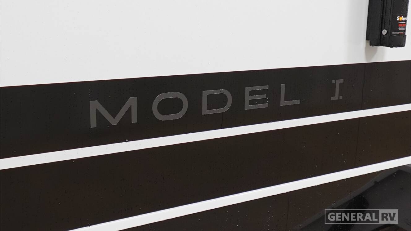 A photo of this 2027 Brinkley MODEL I 294