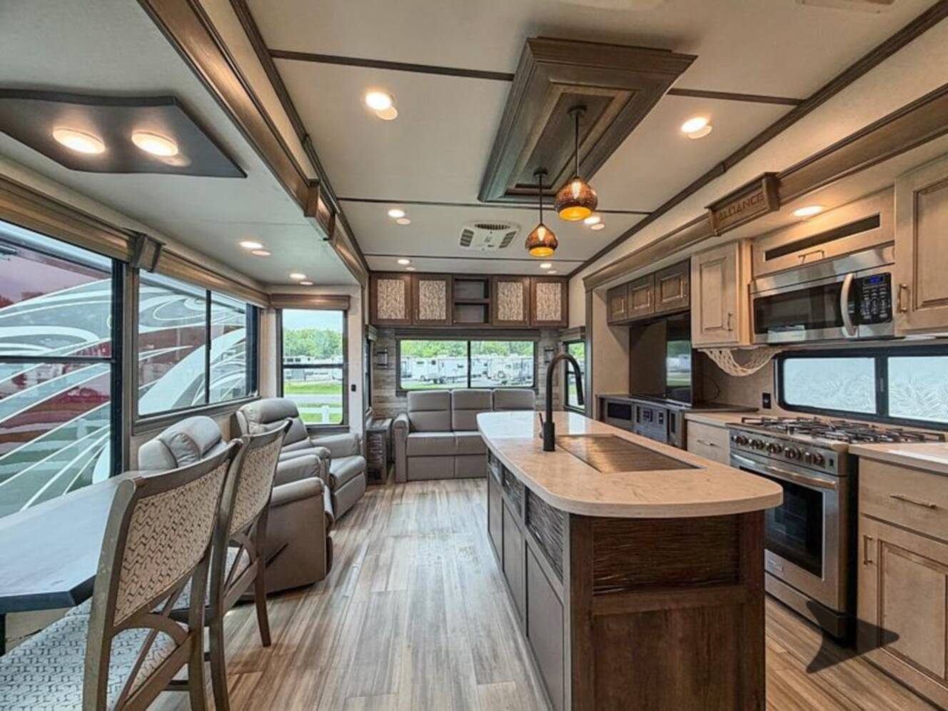 A photo of this 2022 Alliance Rv Paradigm 310RL