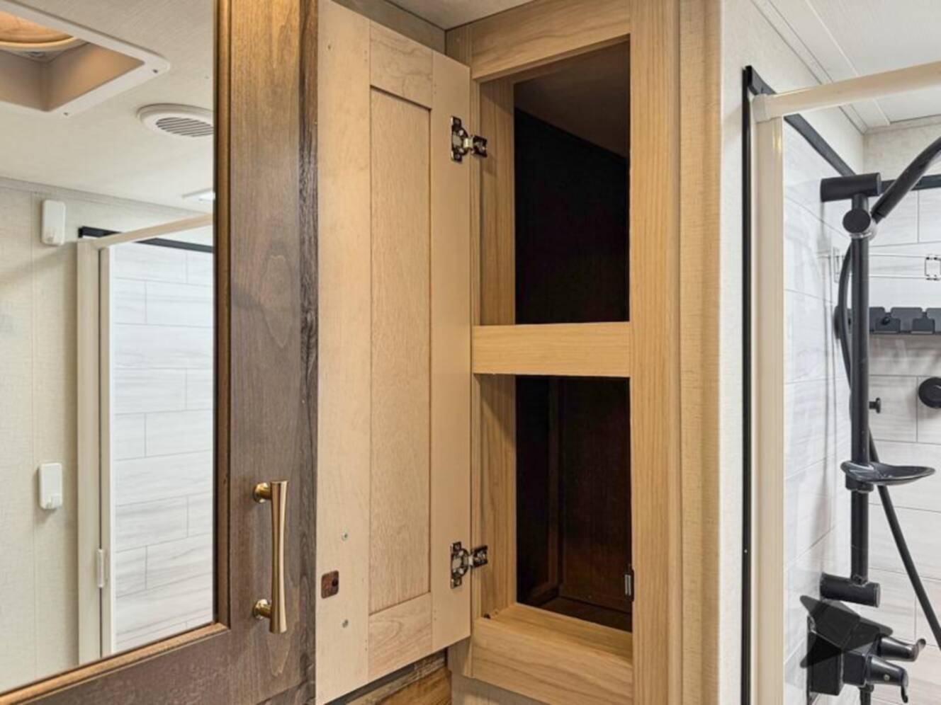A photo of this 2022 Alliance Rv Paradigm 310RL