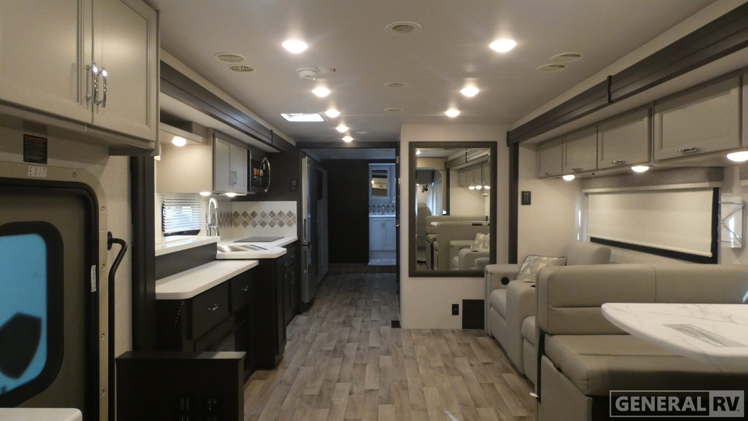 2026 Thor Motor Coach PALAZZO GT 37.5 in birch run MI
