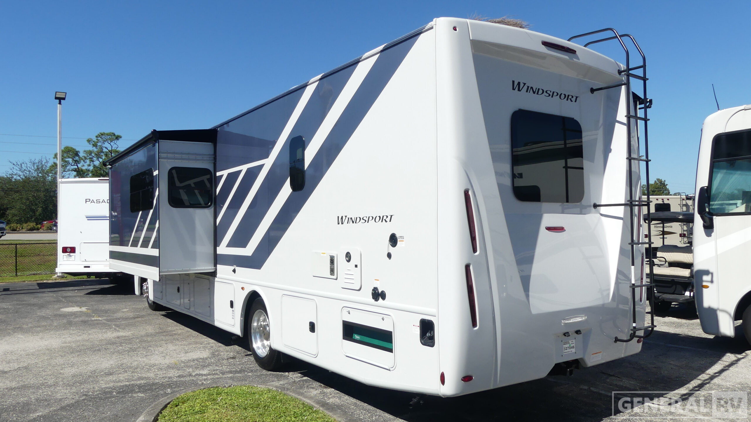 2026 Thor Motor Coach WINDSPORT 35R in fort myers FL