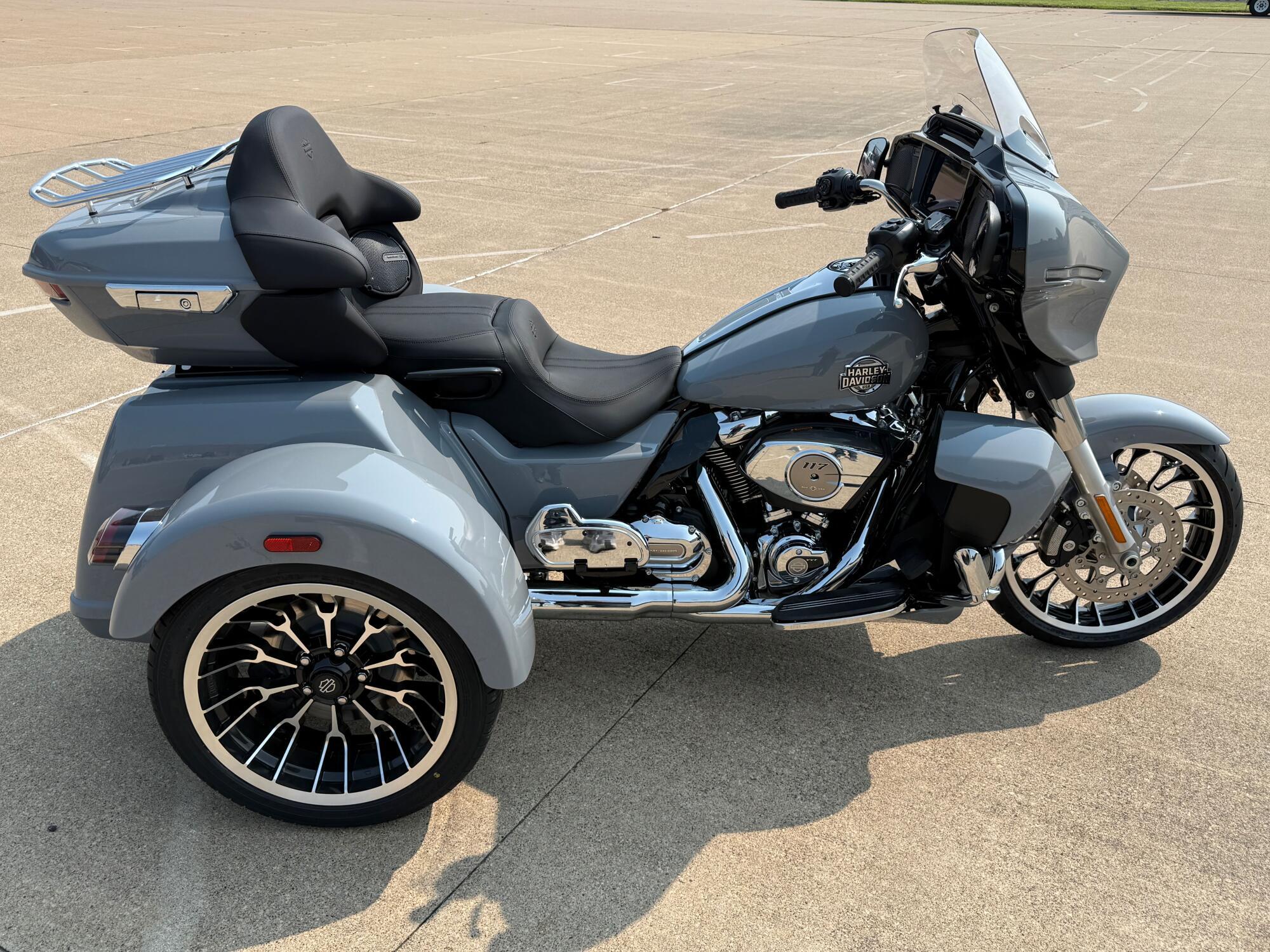 2026 Harley-Davidson Street Glide 3 Limited LIMITED in Clinton, IA