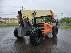 2012 JLG G10-55A