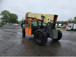 2012 JLG G10-55A