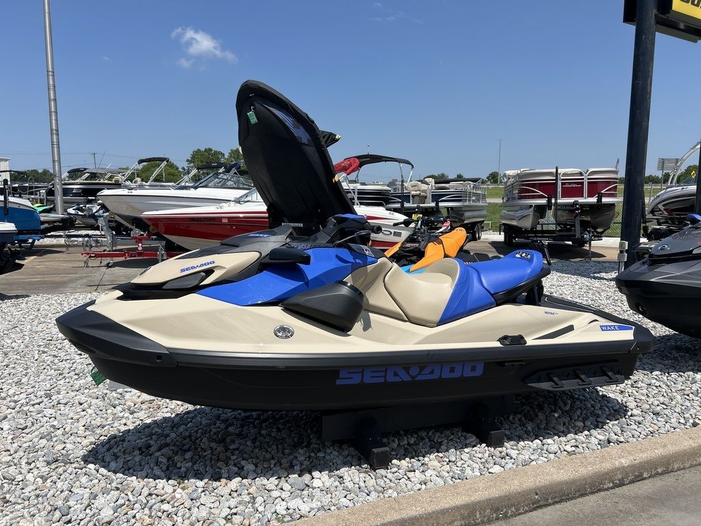 2026 Sea-Doo Wake 170 BRP Premium Audio, iDF, iBR in broken arrow OK