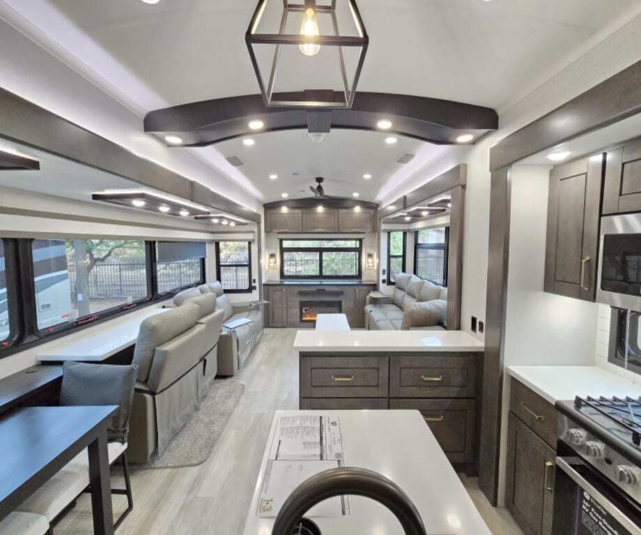 View more photos of this listing