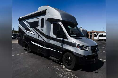 2027 Tiffin WAYFARER 25RW in west sacramento CA