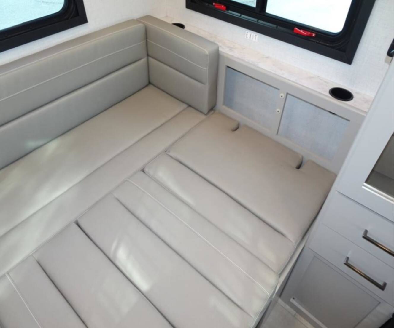 A photo of this 2026 Thor Motor Coach CHATEAU 19Z