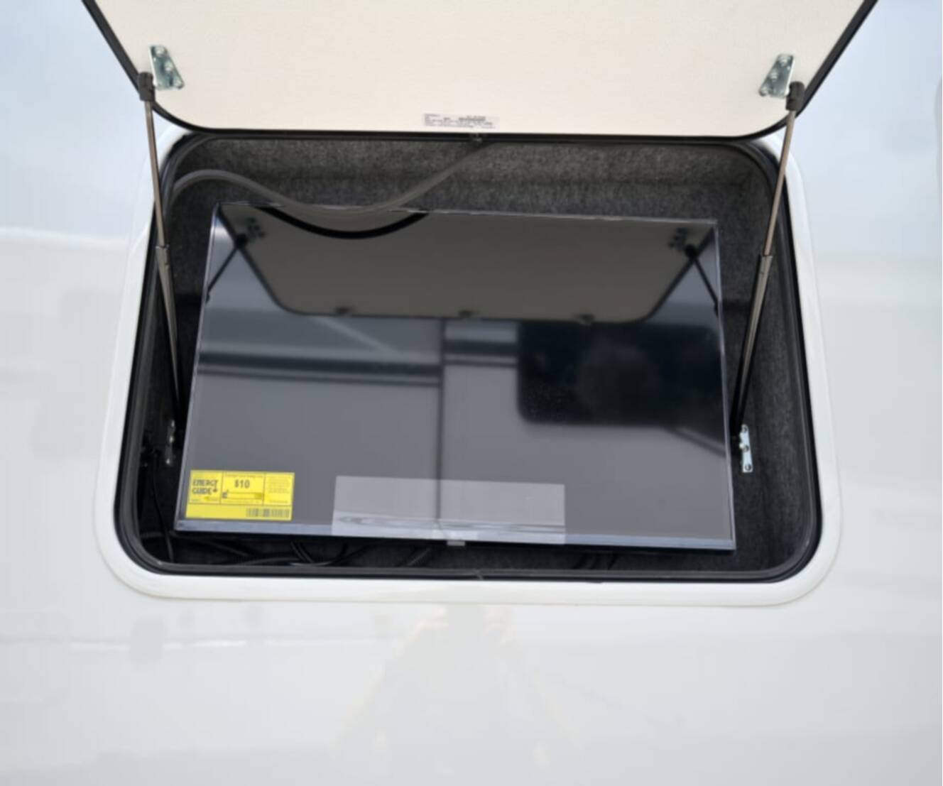 A photo of this 2027 Tiffin WAYFARER 25XLW
