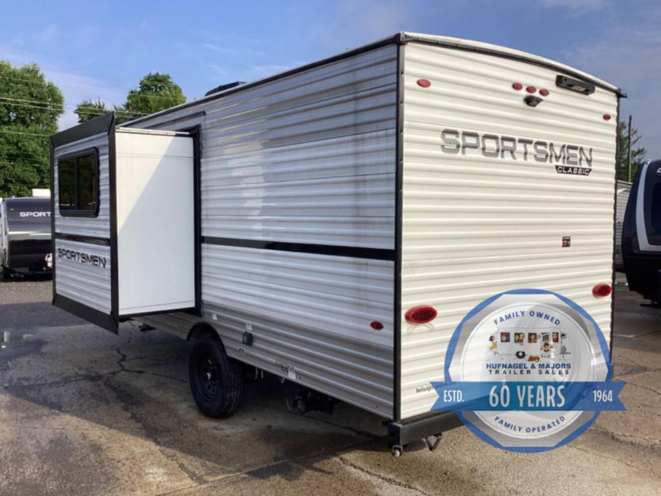 A photo of this 2026 Kz Sportsmen Classic 171BH