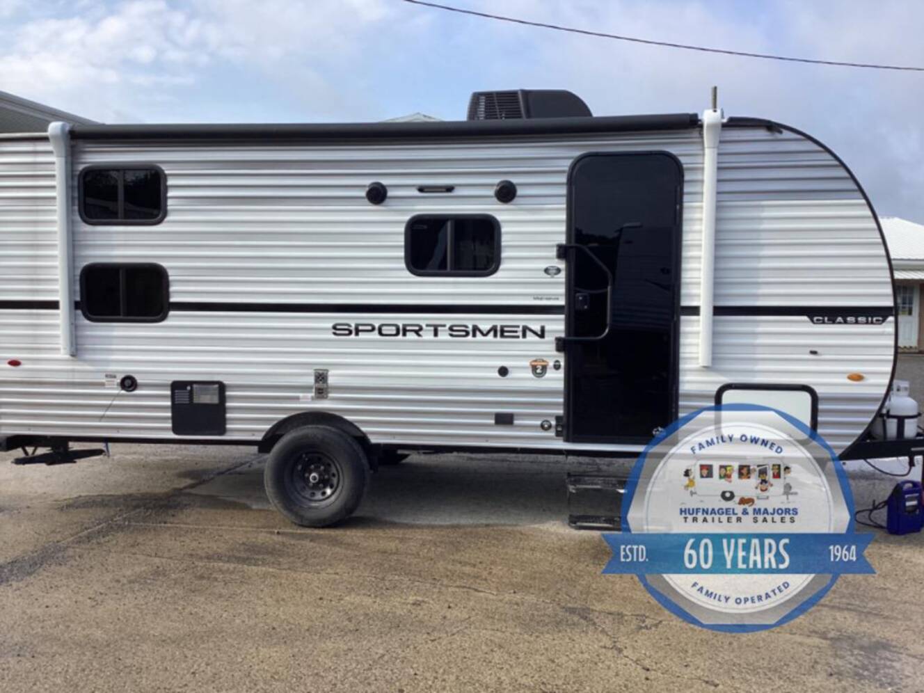 A photo of this 2026 Kz Sportsmen Classic 171BH