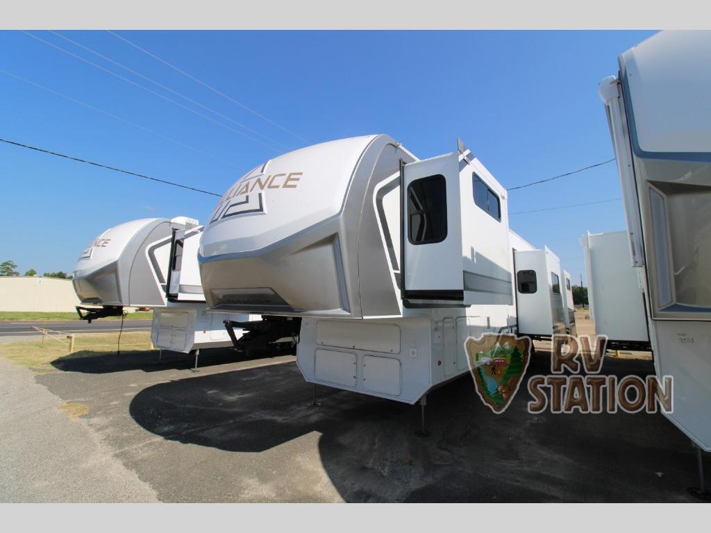 2027 Alliance Rv Paradigm 395DS in nacogdoches TX