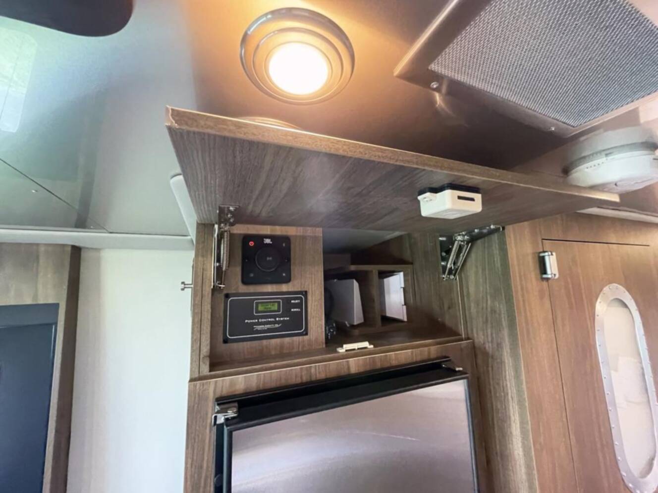 A photo of this 2027 Airstream Atlas 25RT