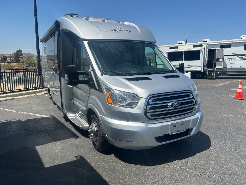 2017 Leisure Travel Wonder 24MB in moreno valley CA