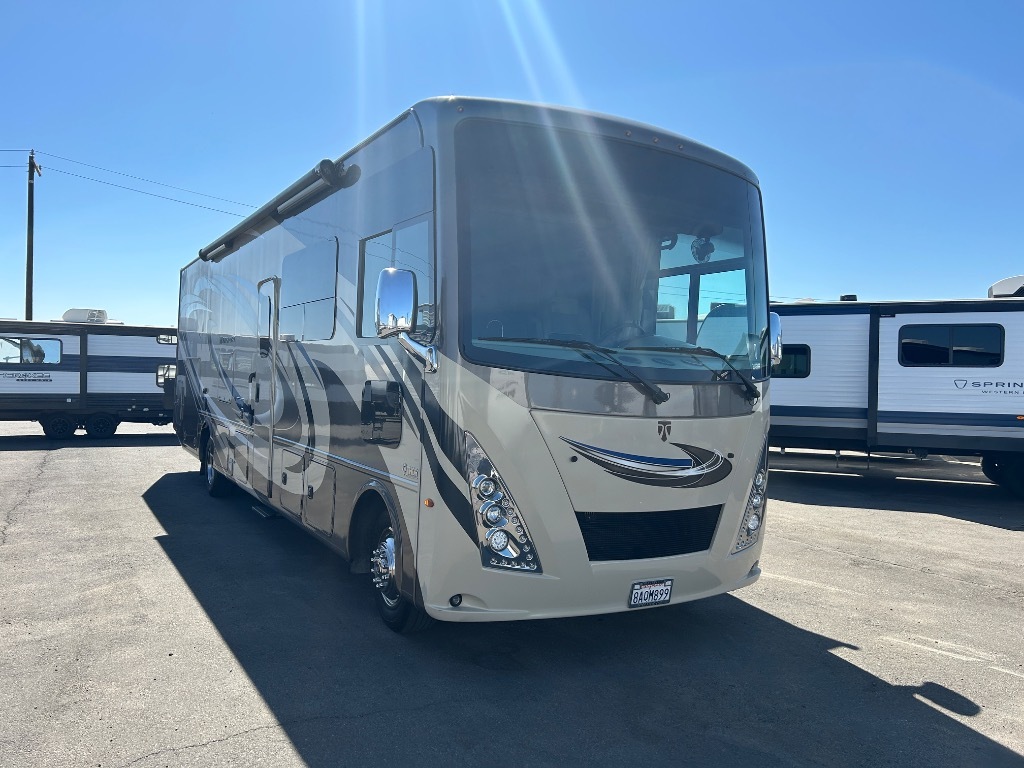 2018 Thor Motor Coach Windsport 34J in beaumont CA