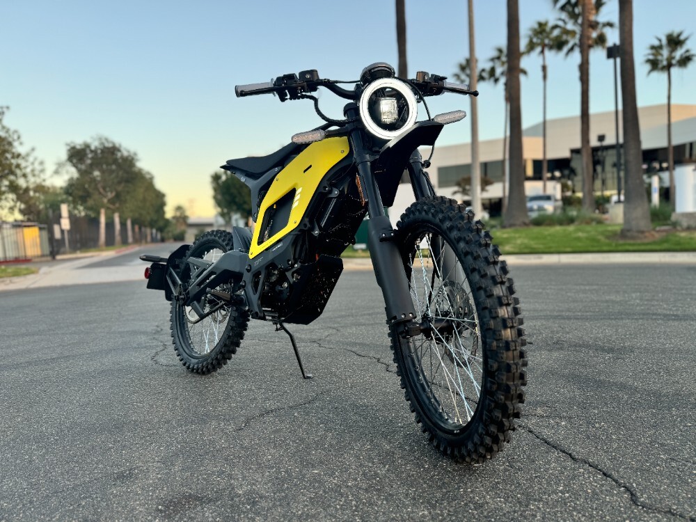 2025 Niu XQi3 Yellow STREET