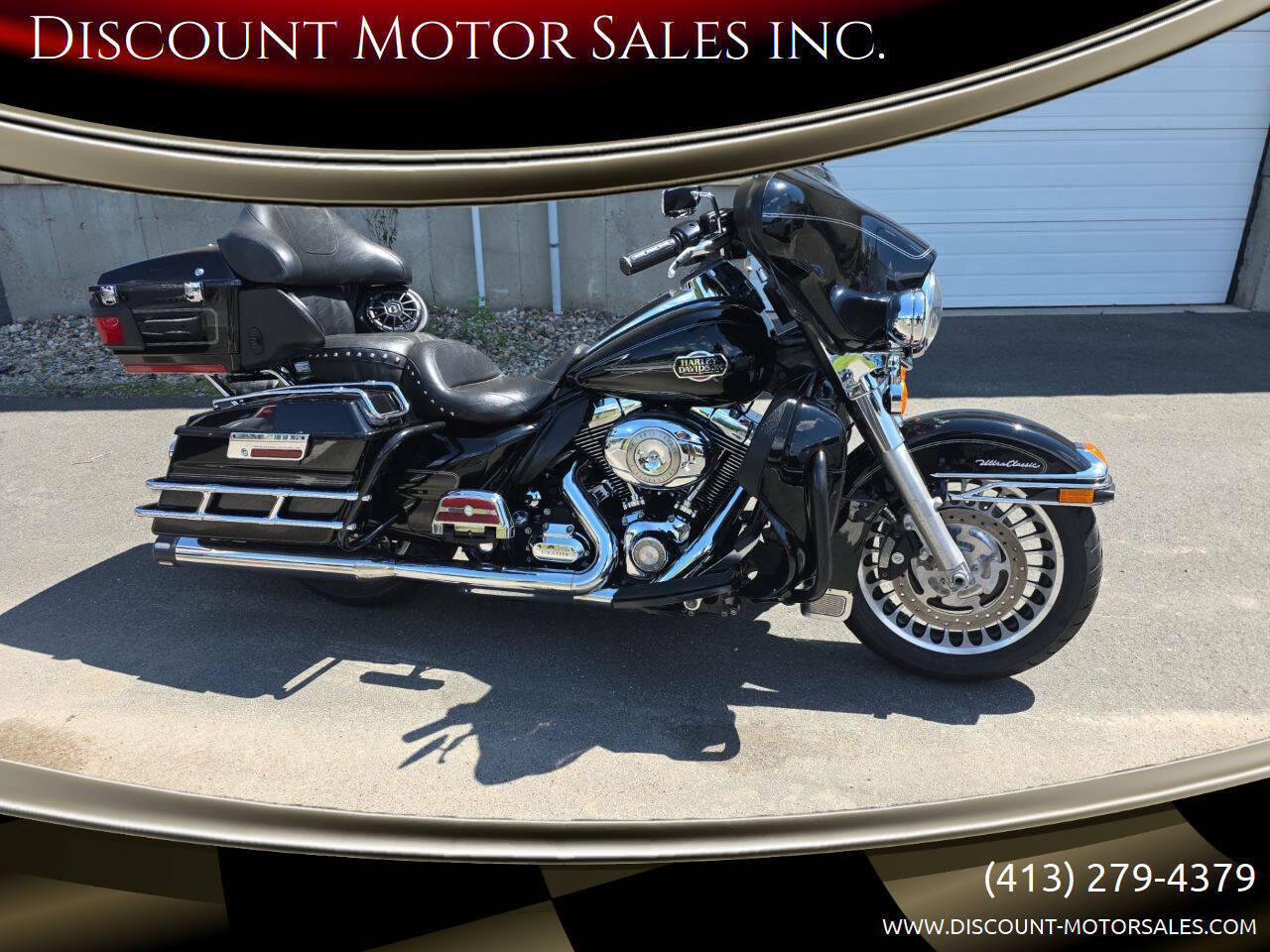 2010 Harley-Davidson Electra glide Ultra ULTRA CLASSIC FLHTCU in Ludlow, MA
