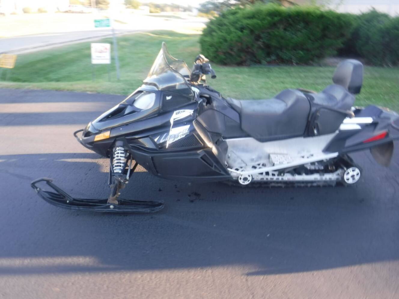 A photo of this 2017 Arctic Cat® LYNX 2000 LT ES