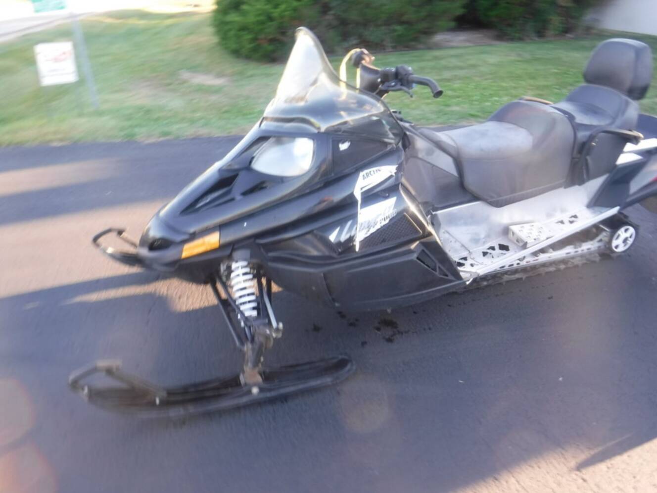 A photo of this 2017 Arctic Cat® LYNX 2000 LT ES