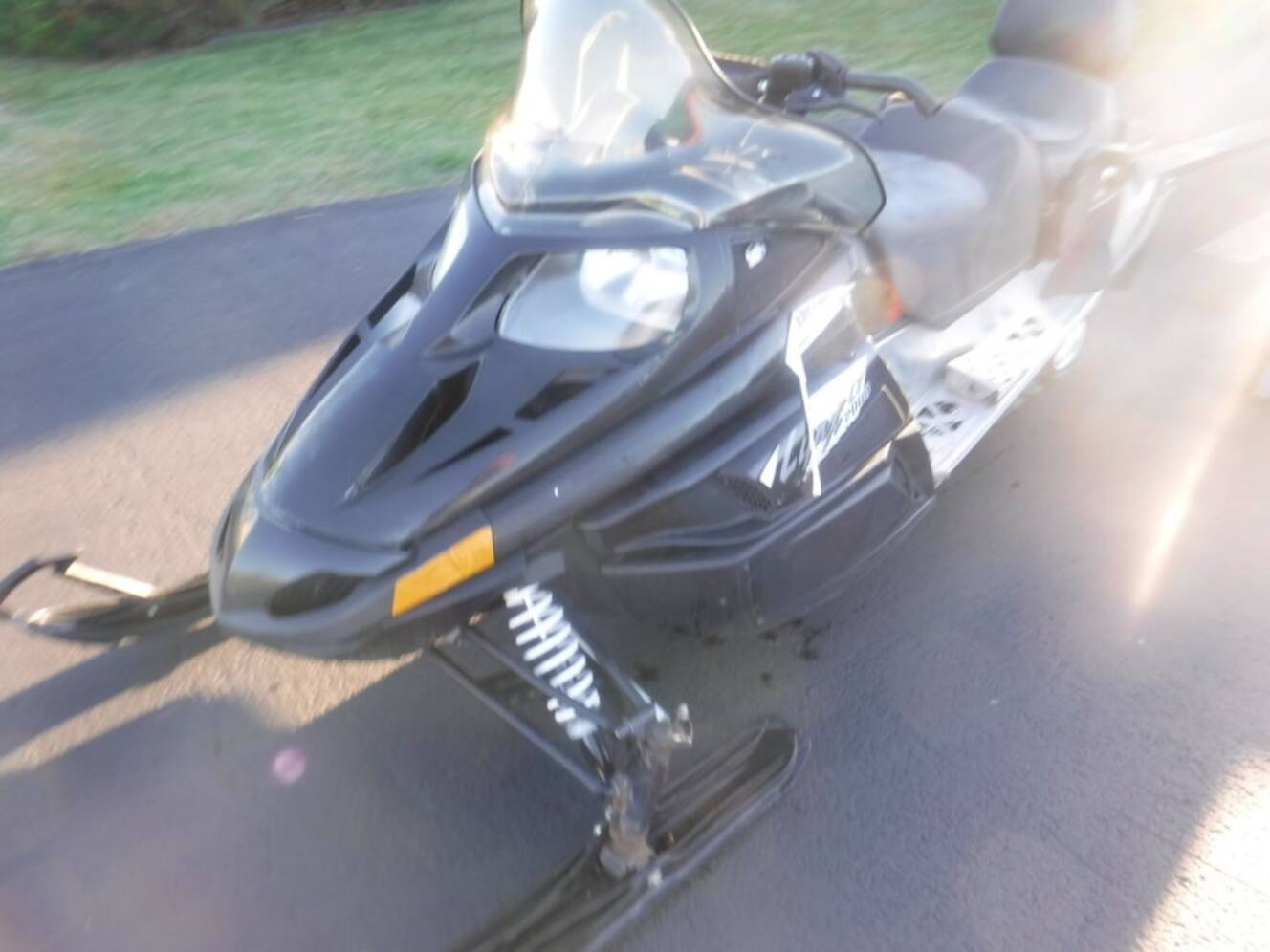 A photo of this 2017 Arctic Cat® LYNX 2000 LT ES