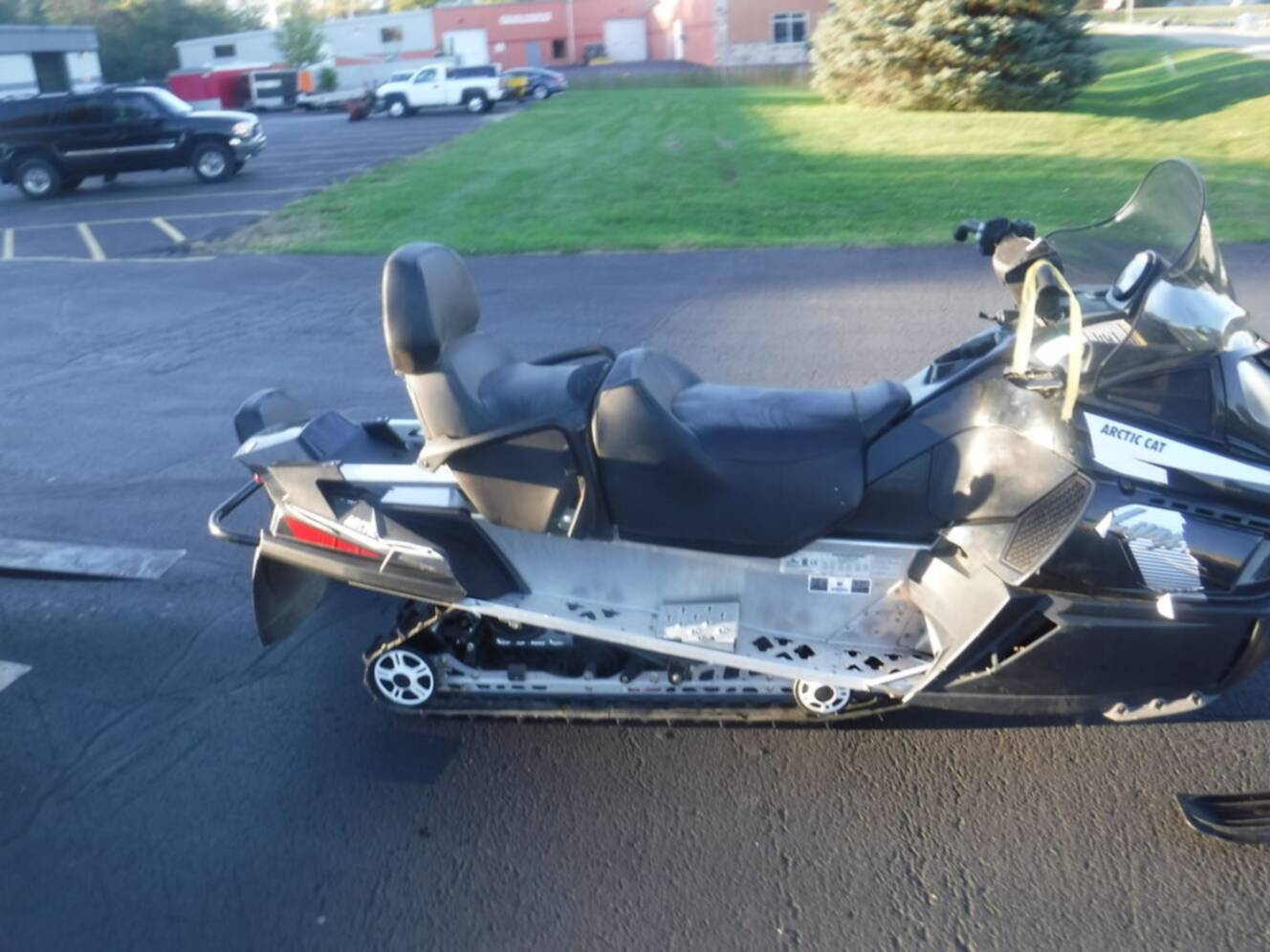 A photo of this 2017 Arctic Cat® LYNX 2000 LT ES