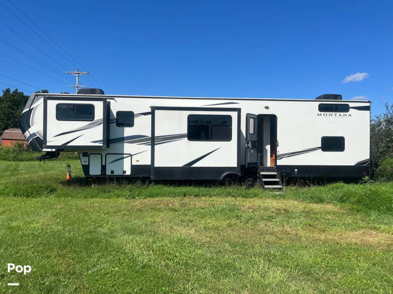 A photo of this 2021 Keystone Montana High Country 377FL