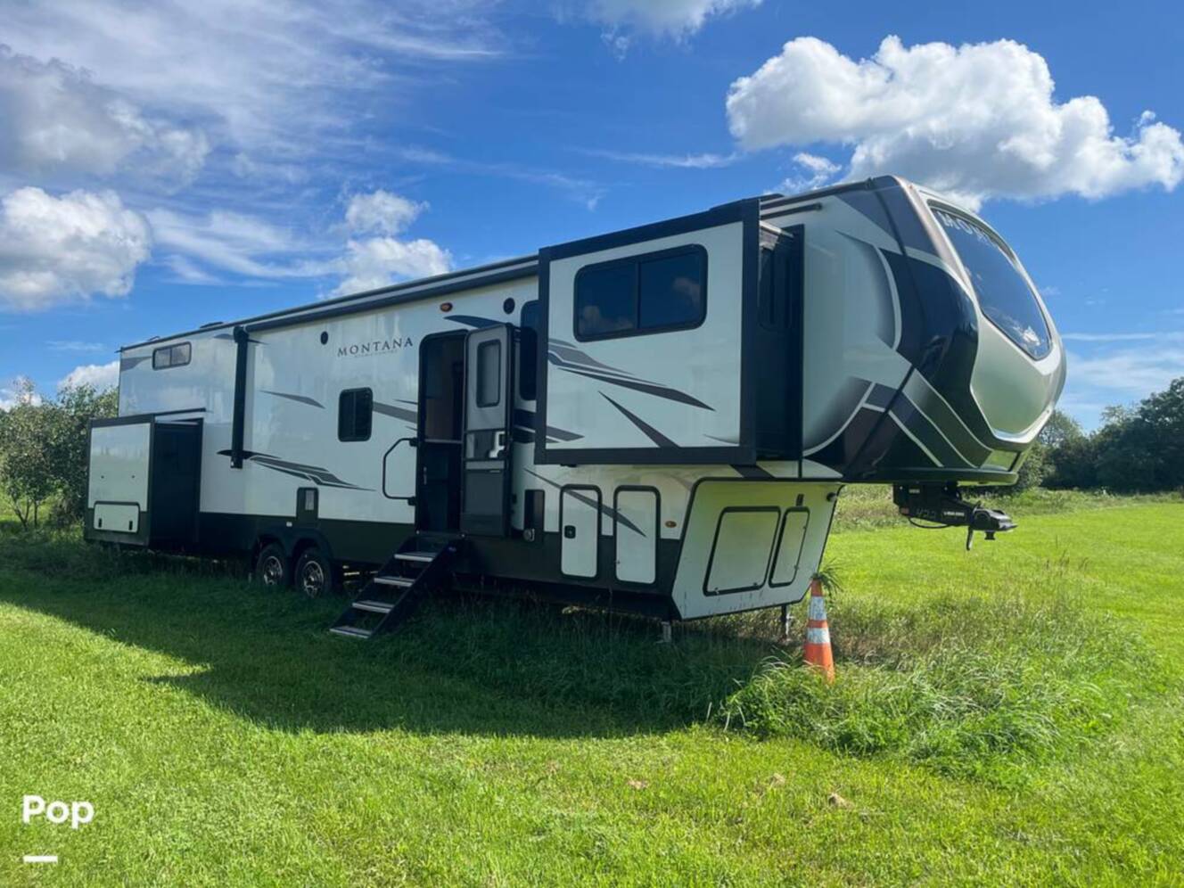 A photo of this 2021 Keystone Montana High Country 377FL