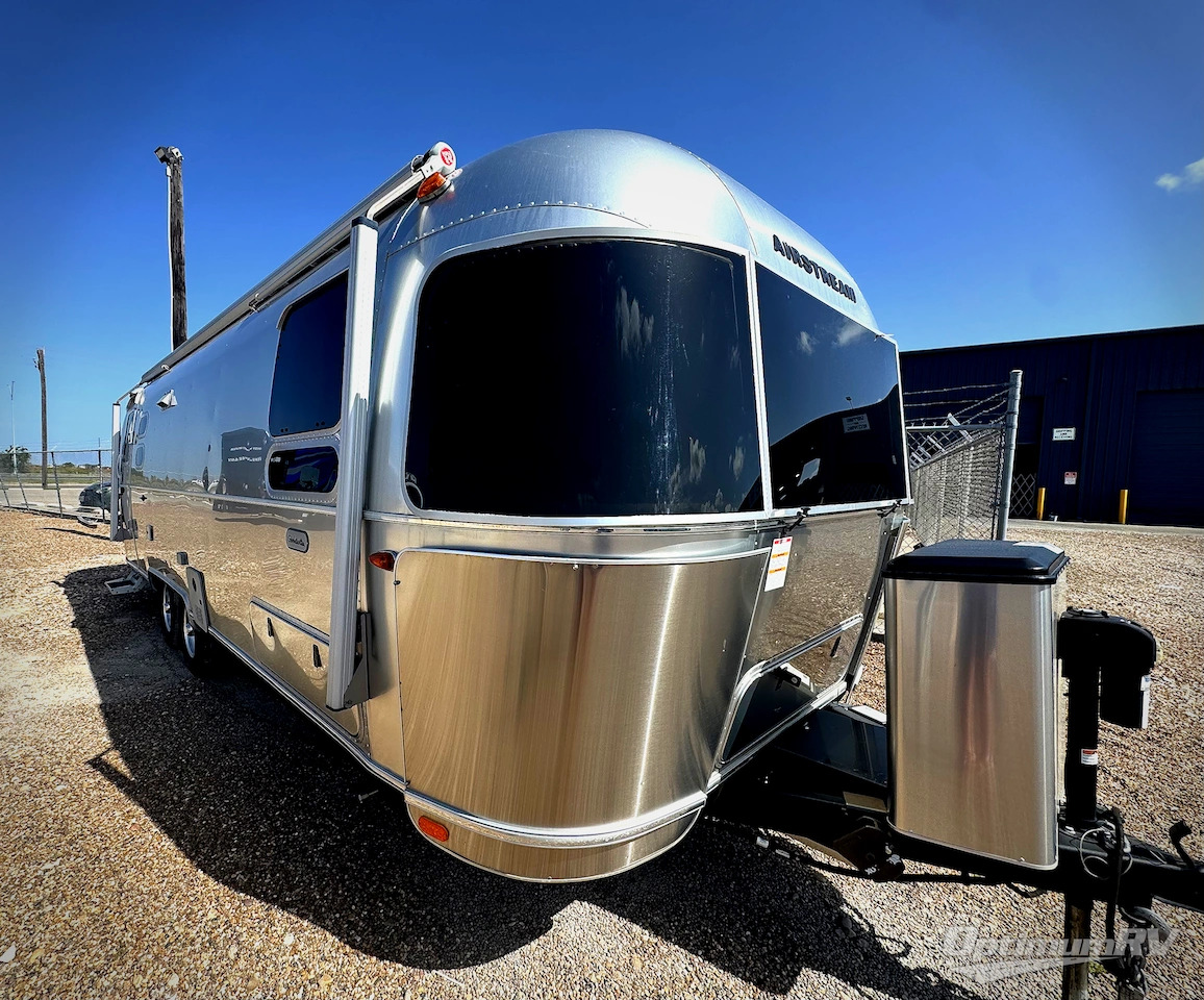 2022 Airstream Globetrotter 27FB in robstown TX