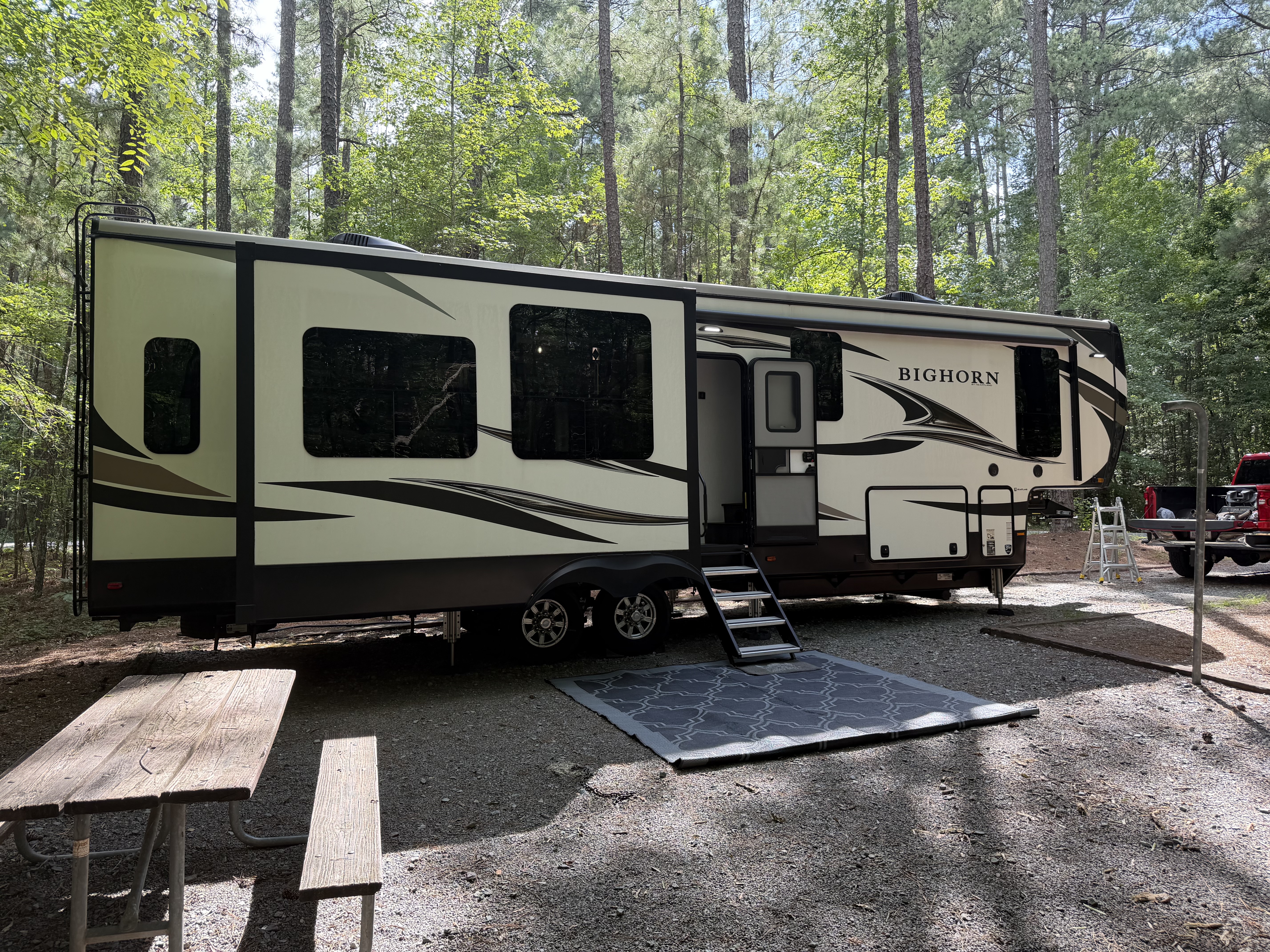 2021 Heartland BIGHORN 3375SS in apex NC