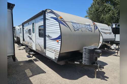 2015 Forest River Rv Wildwood X-Lite 262BHXL in paso robles CA