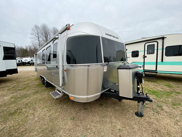 2024 Airstream Pottery Barn 28RBQ in buda TX