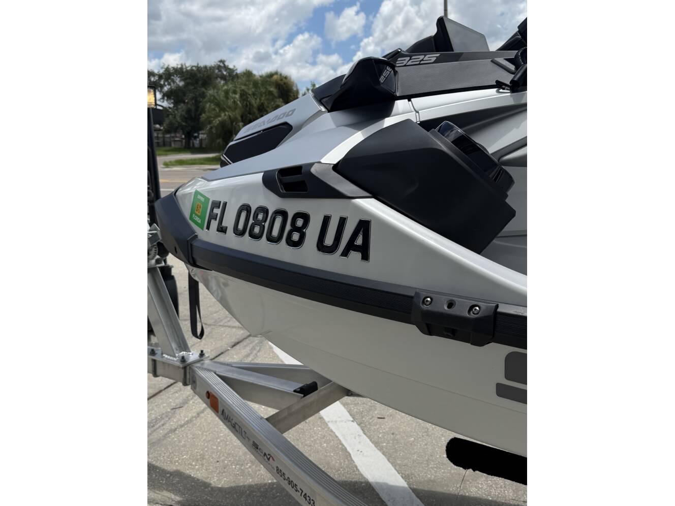 A photo of this 2025 Sea-Doo GTX LIMITED 325 W/40hrs TRAILER WARRANTY & NO FEES!