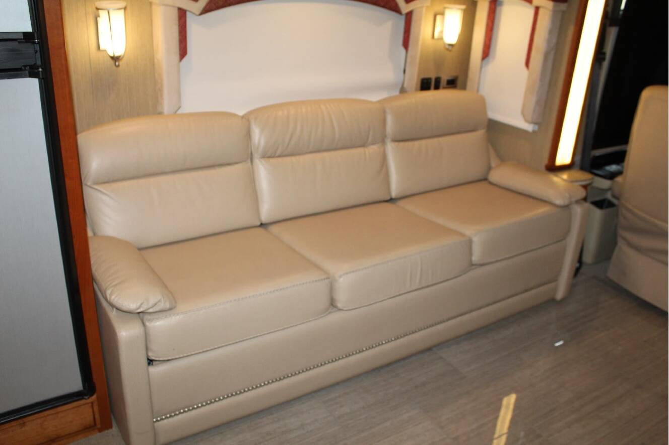 A photo of this 2016 Newmar VENTANA 3427