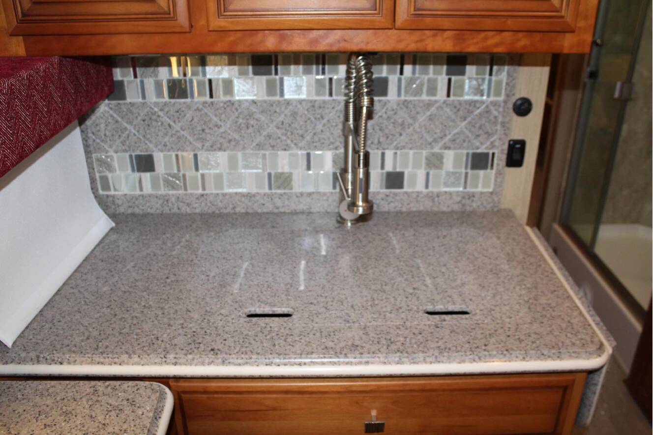 A photo of this 2016 Newmar VENTANA 3427