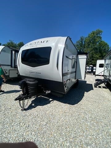 2027 Forest River FLAGSTAFF MICRO LITE 21FBRS in mitchell IN