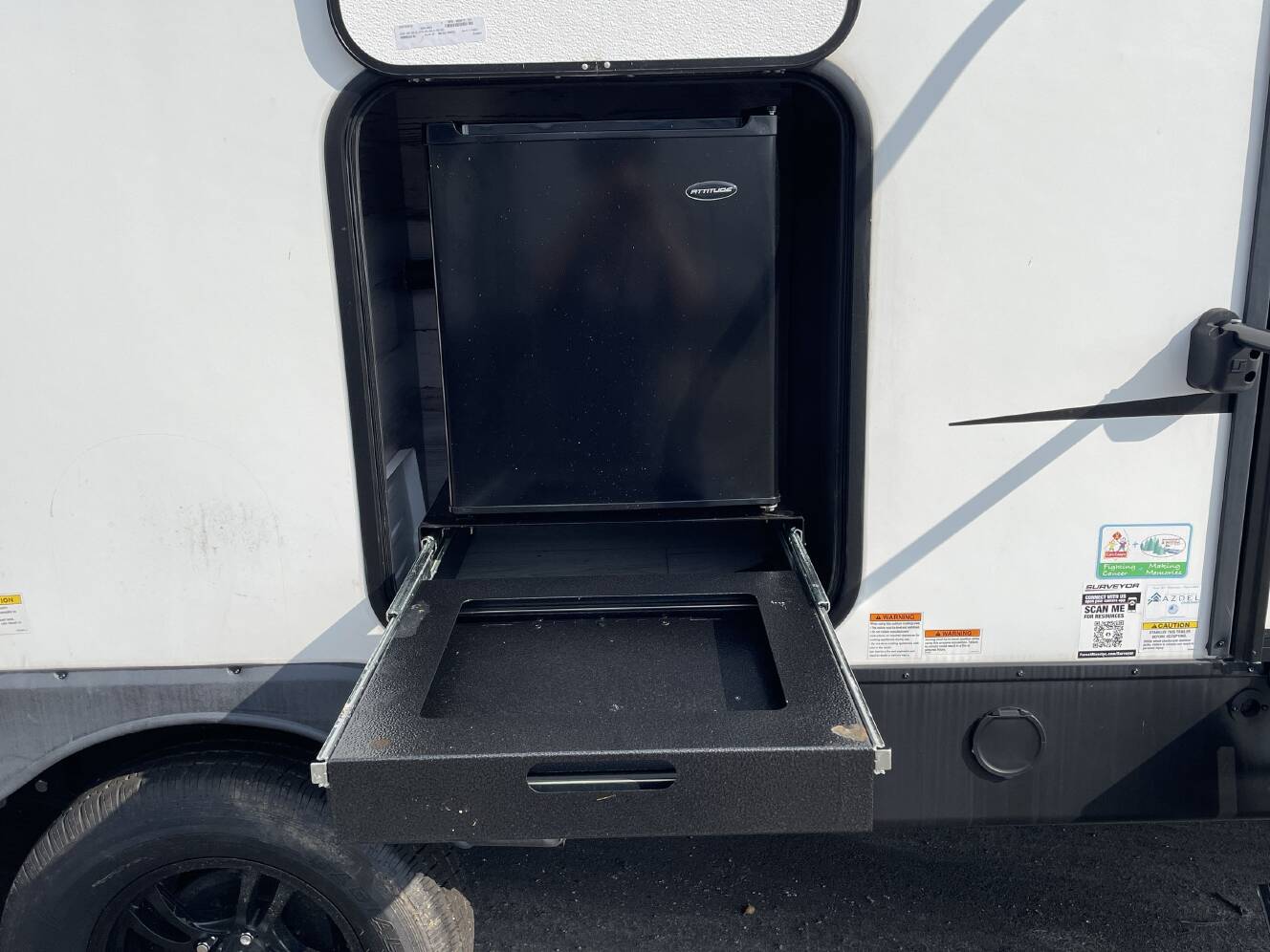A photo of this 2022 Forest River SURVEYOR 276BHLE