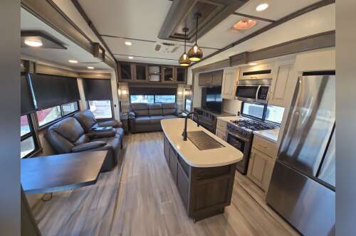 2022 Alliance PARADIGM 390MP in lubbock TX