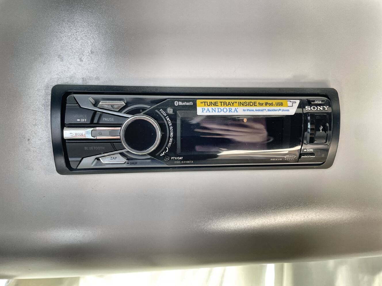 A photo of this 2014 Airstream INTERNATIONAL SIGNATURE 27