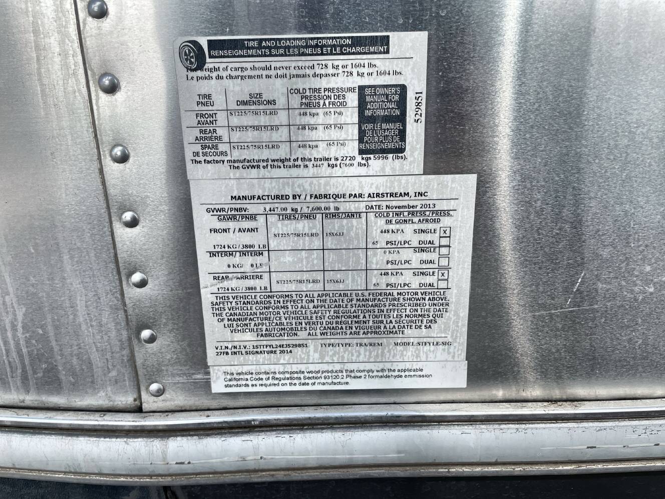 A photo of this 2014 Airstream INTERNATIONAL SIGNATURE 27