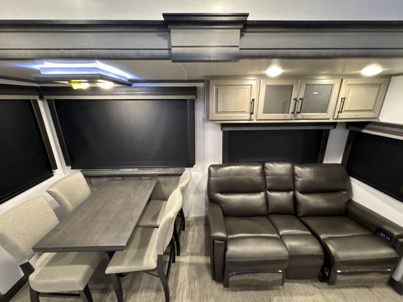 A photo of this 2023 Keystone MONTANA 3781RL