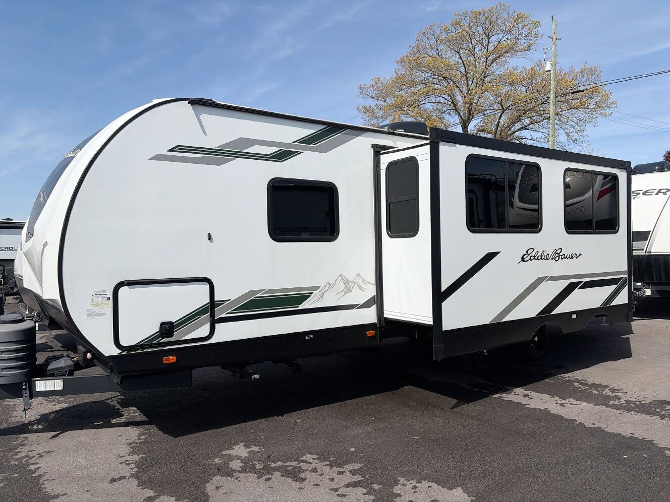 A photo of this 2024 Heartland EDDIE BAUER 260RB-L