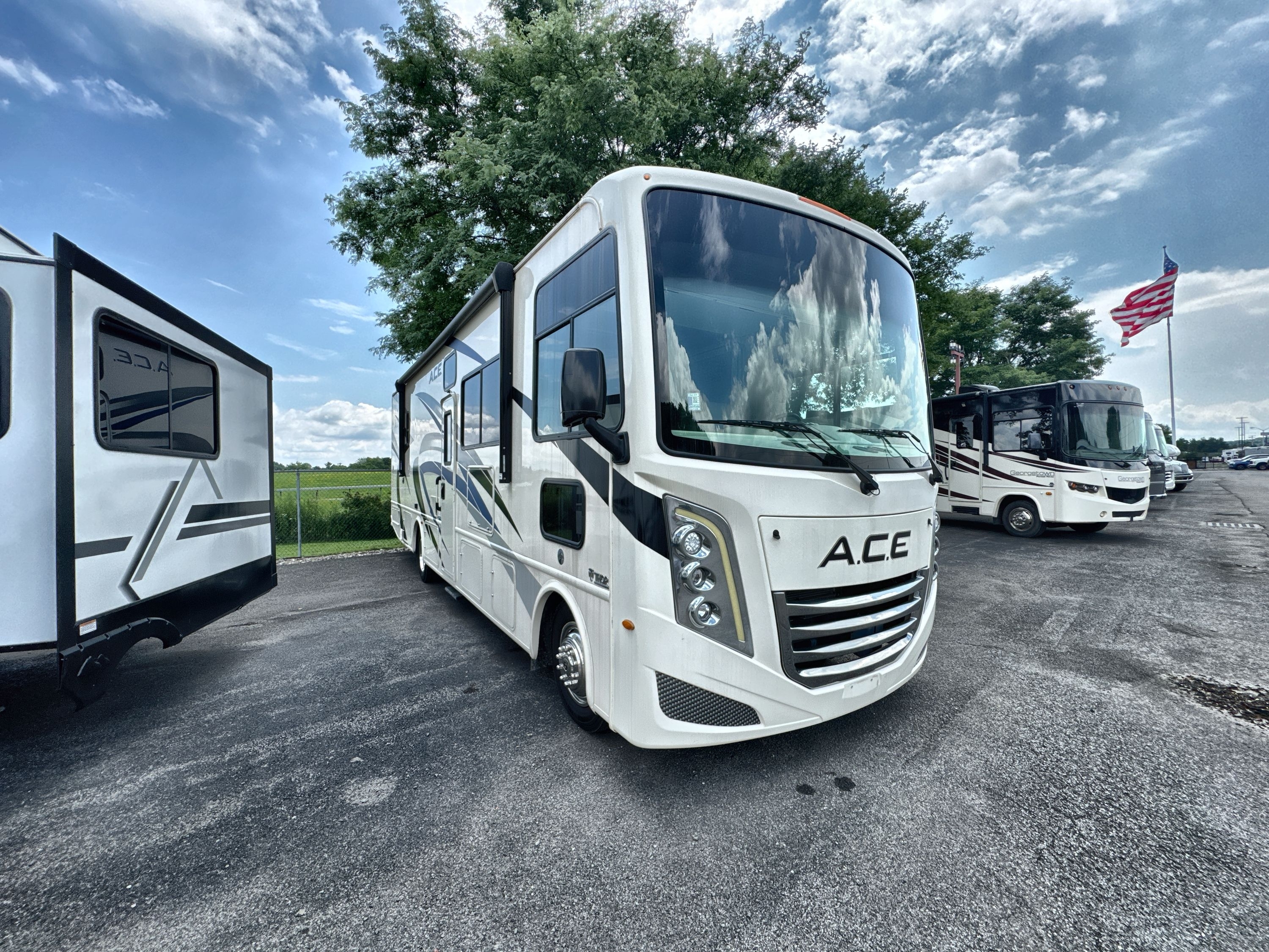 2023 Thor ACE 32B RV